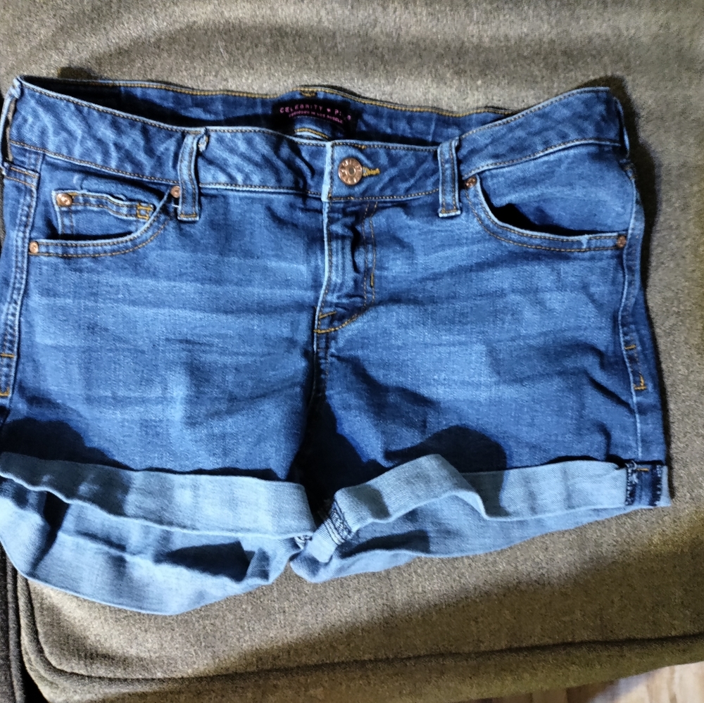 Demi Shorts